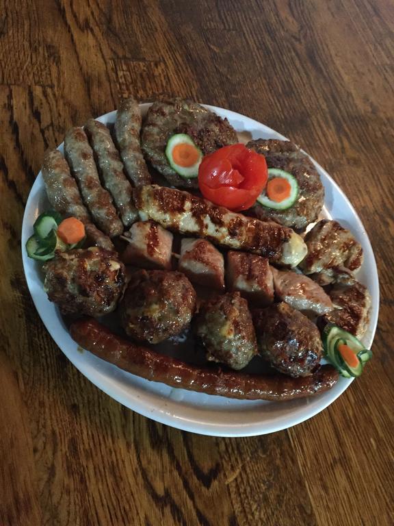 Gostilna In Prenocisca Gedzo 호텔 노보메스토 외부 사진